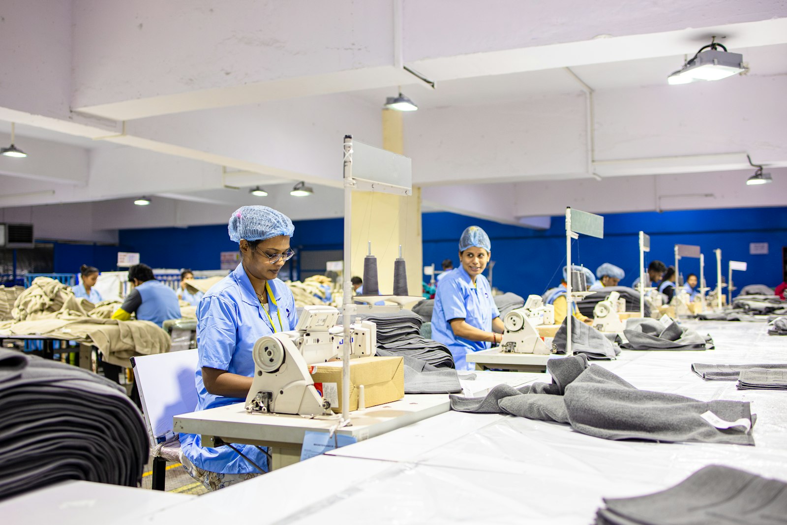 How to Talk to Manufacturers So You Do Not Get Taken Advantage Of