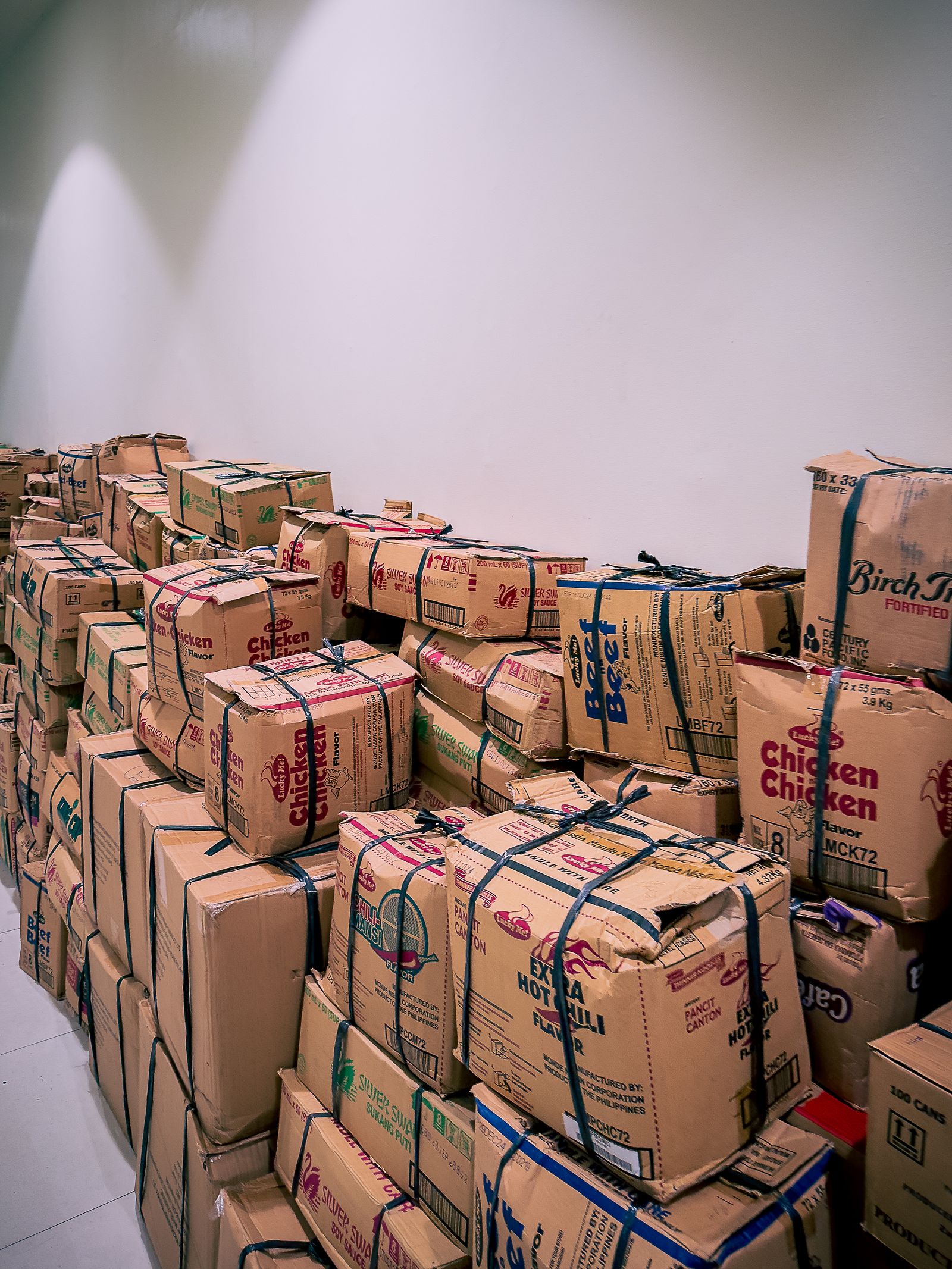 Minimum Order Quantities Explained and How to Avoid a Garage Full of Inventory